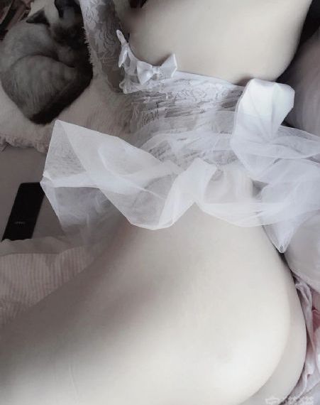 美姊妹剥_BD英语完整版观看