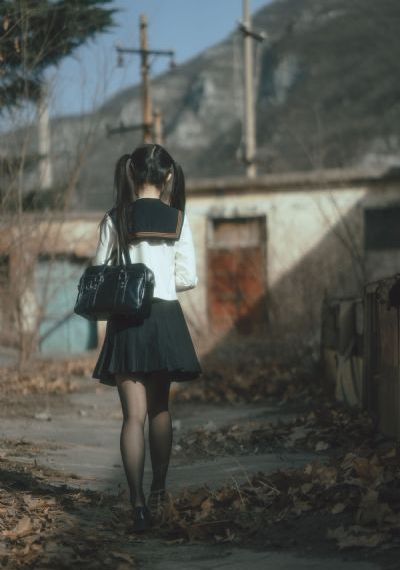 男人生殖进入女人生殖视频_有字幕完整版