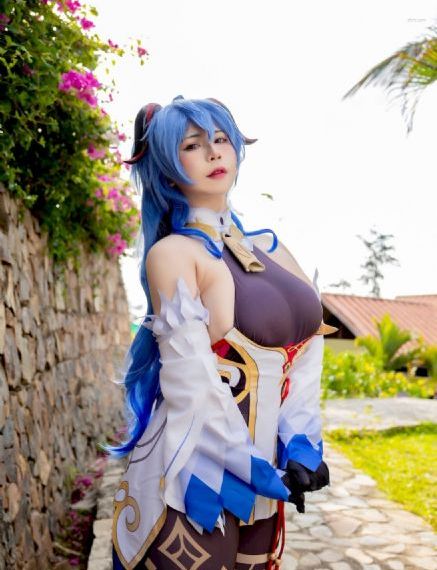 电影《她和她的她》_720全集免费播放