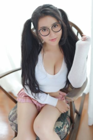 《卿本佳人》未删减版在线观看_高清高清迅雷在线观看